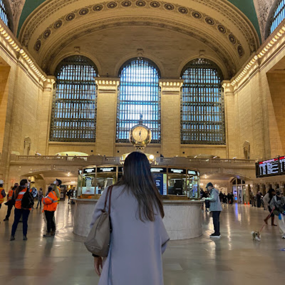 Meet your Posher, Anahit